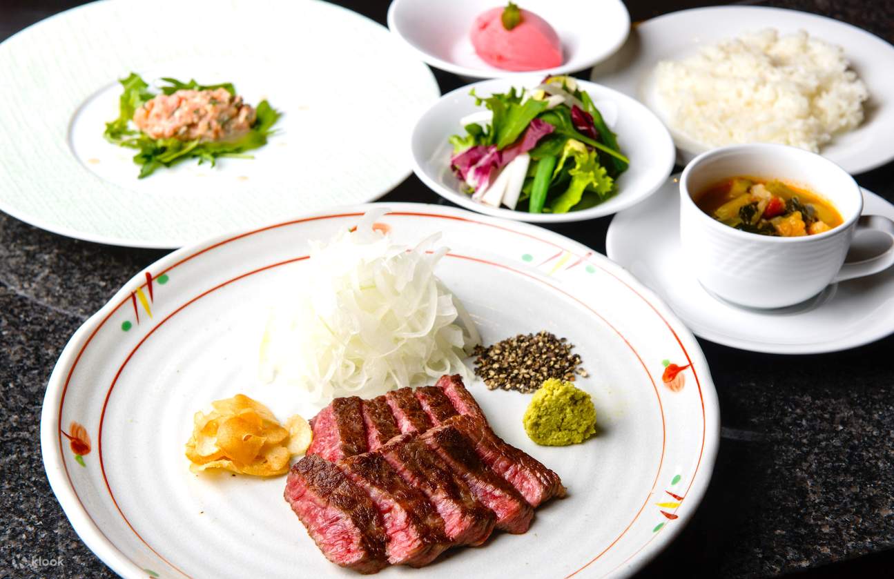 Steak Wagyu Akasaka Makan Sepuasnya di Ginza Stage Tokyo
